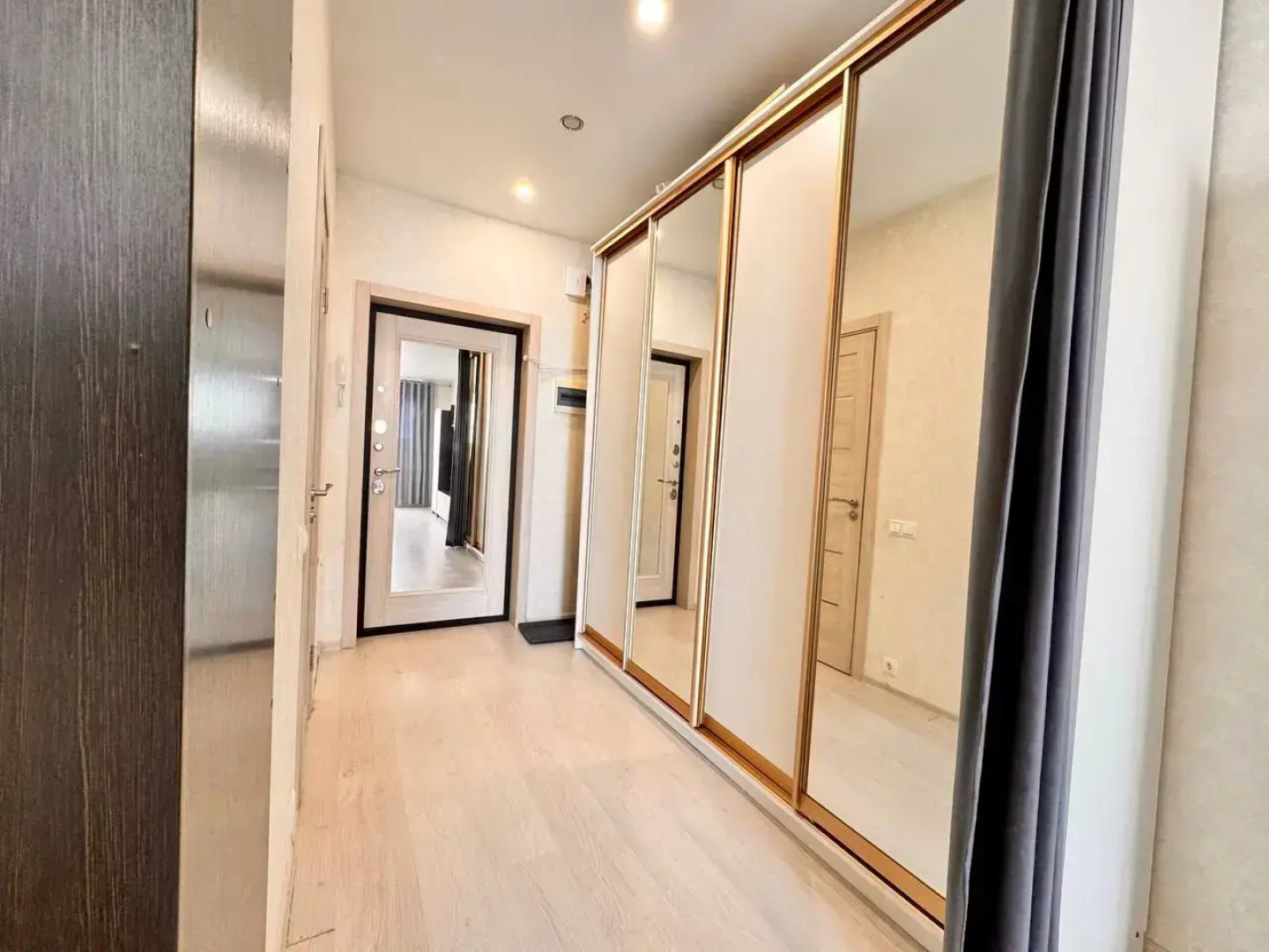 Апартаменты Hanaka на Юбилейный пр-к 67