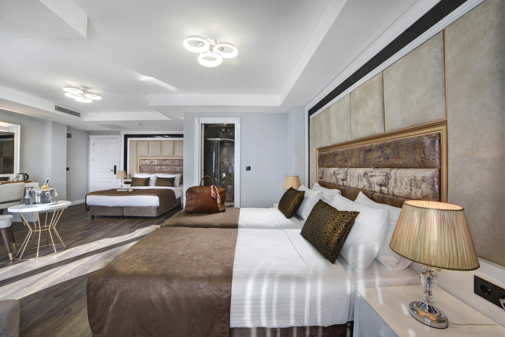 Отель Pell Palace Hotel & Spa