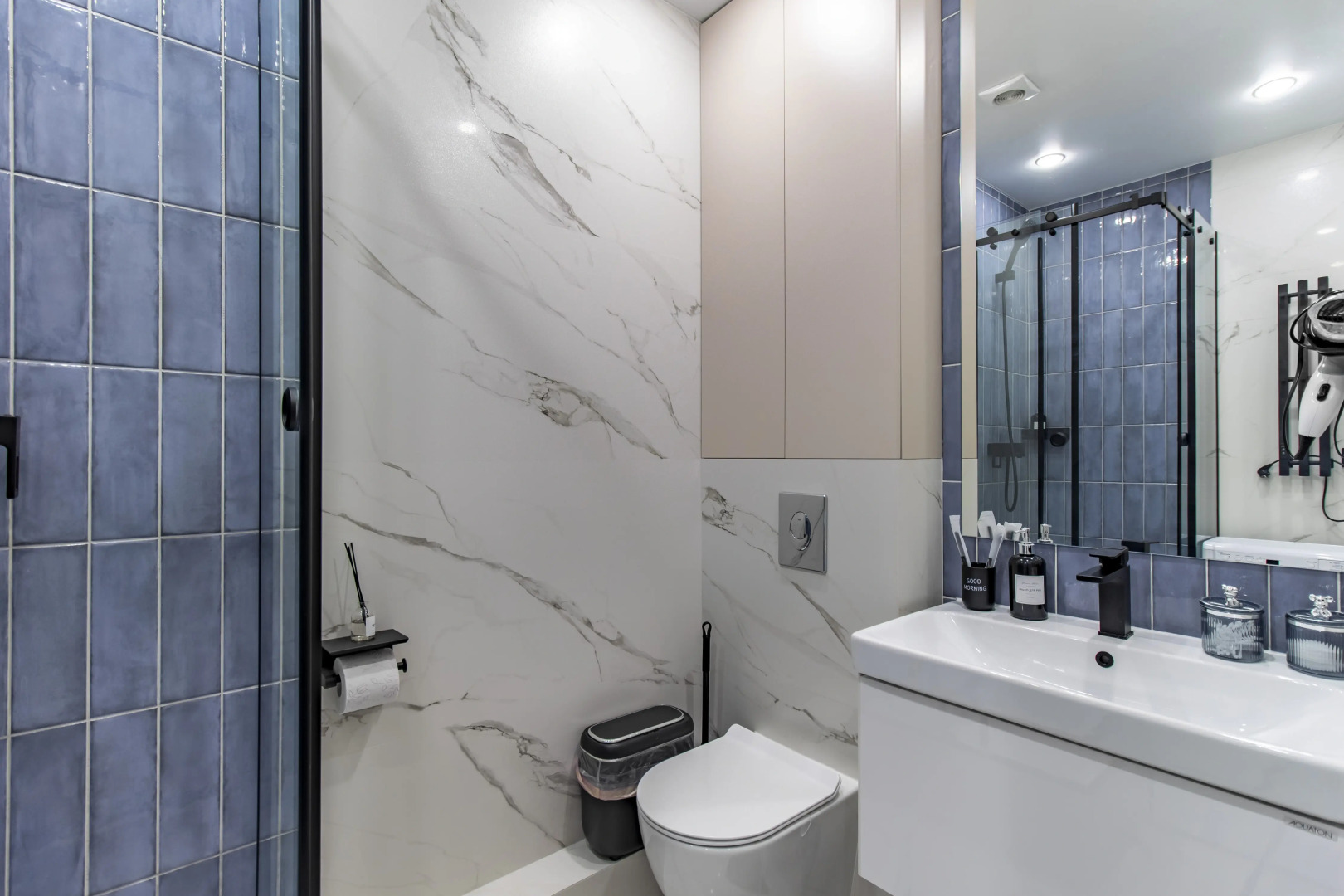 Апартаменты Родионова 136 Б 4