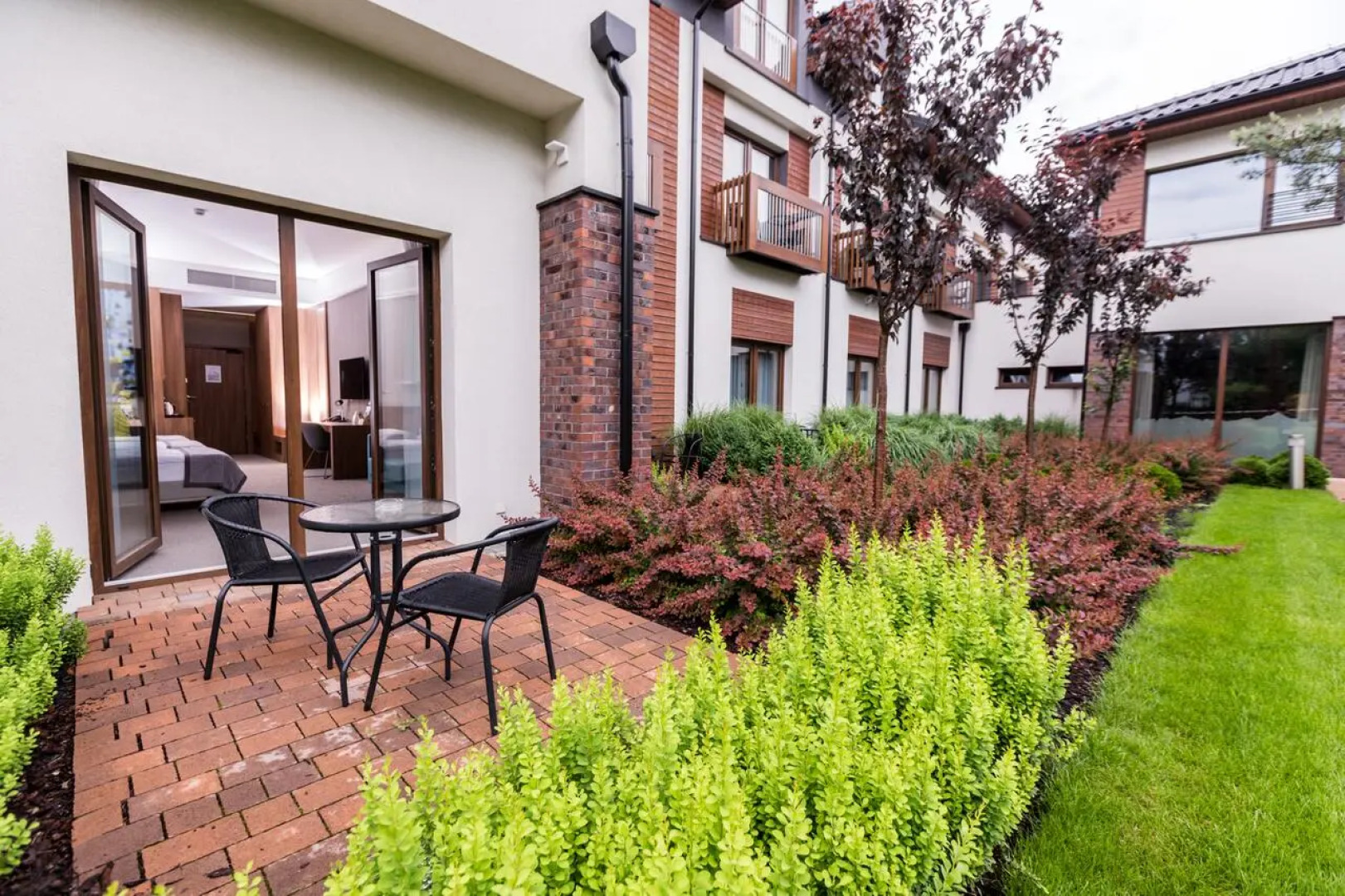 Отель Kolumna Park