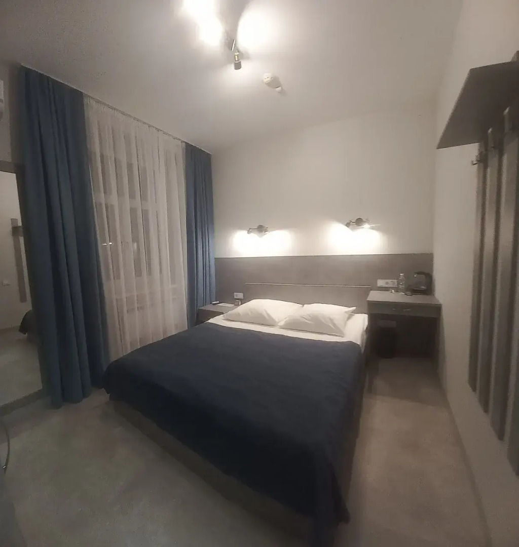 Гостиница Славия