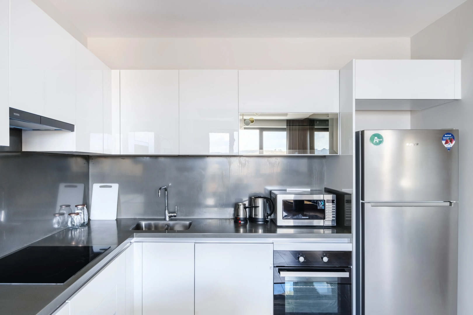 Apartments Grand Residence by NewInn