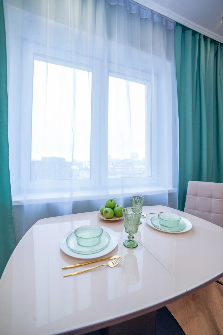 Апартаменты Бажова 68