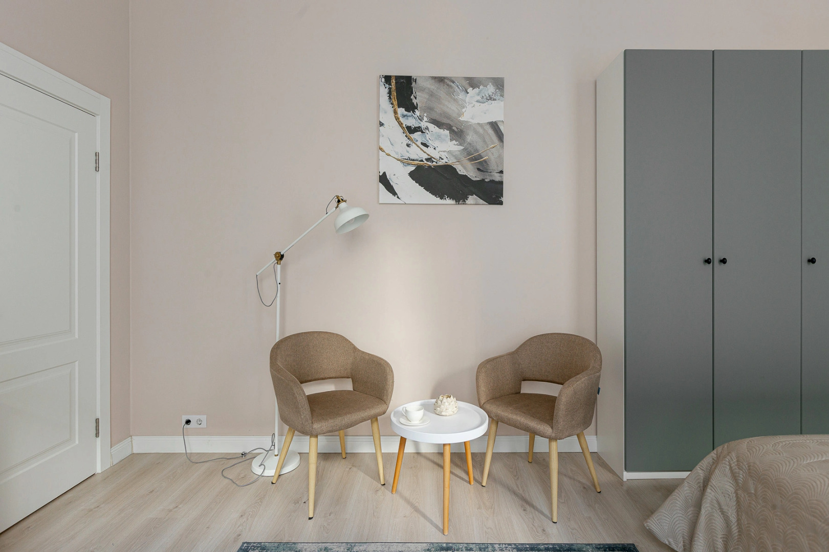 Апартаменты на Итальянской 37/18