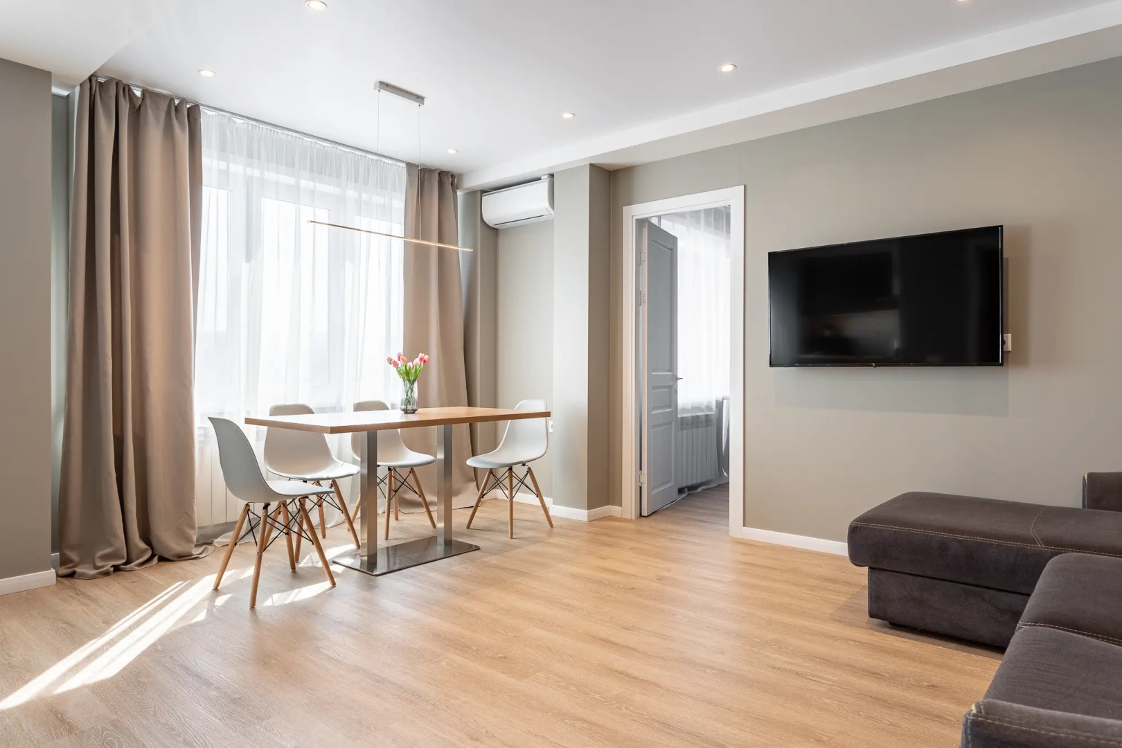 Квартира Krasroom в Центре с Видом на Енисей