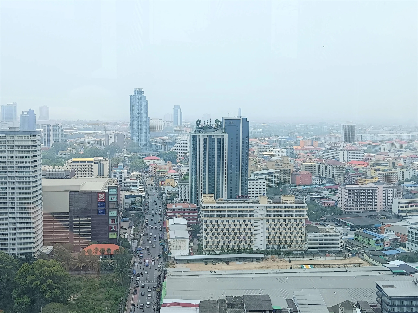 Апартаменты Edge Central Pattaya Lux