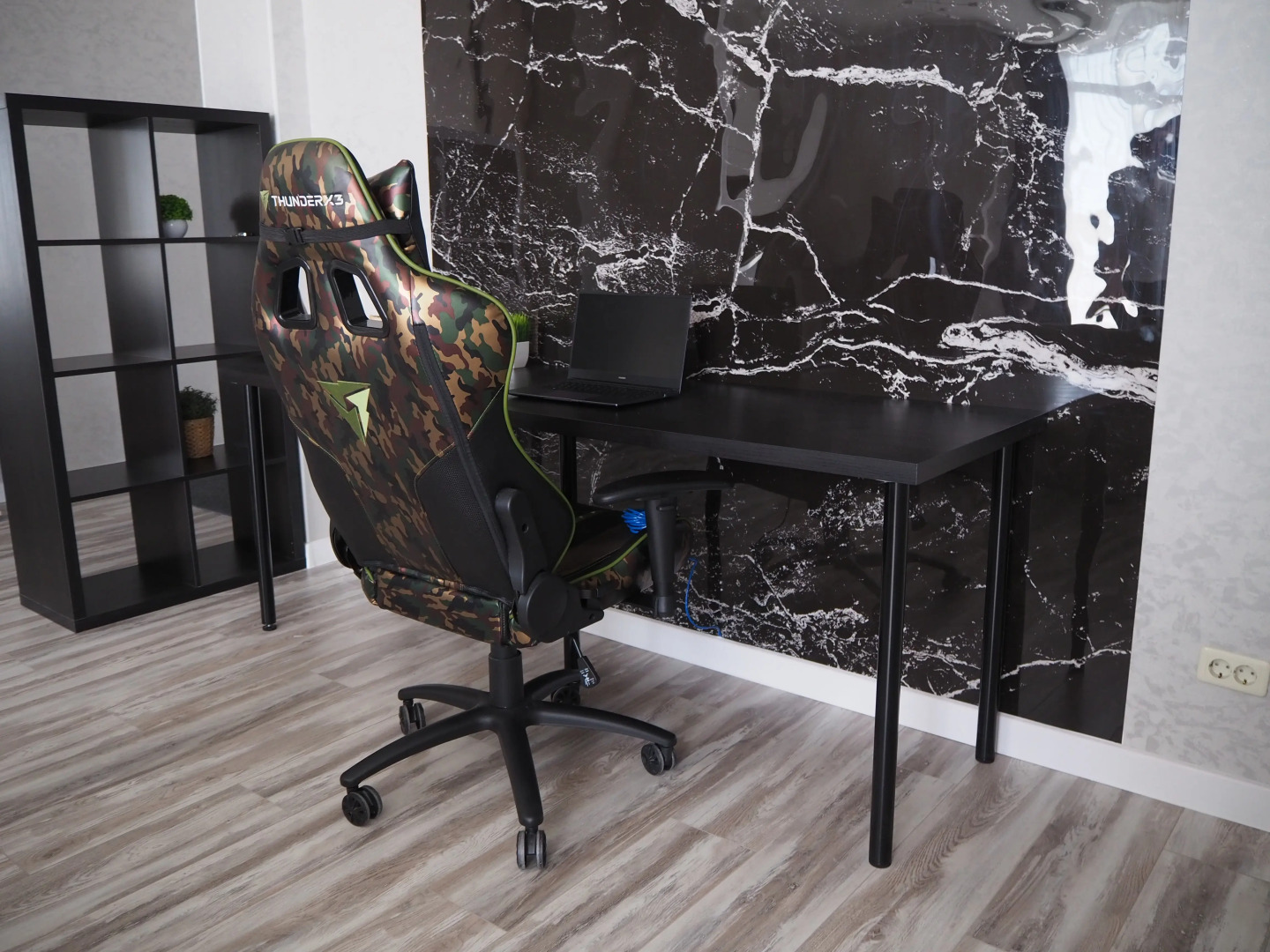 Квартира Современная студия на Дзержинского 86