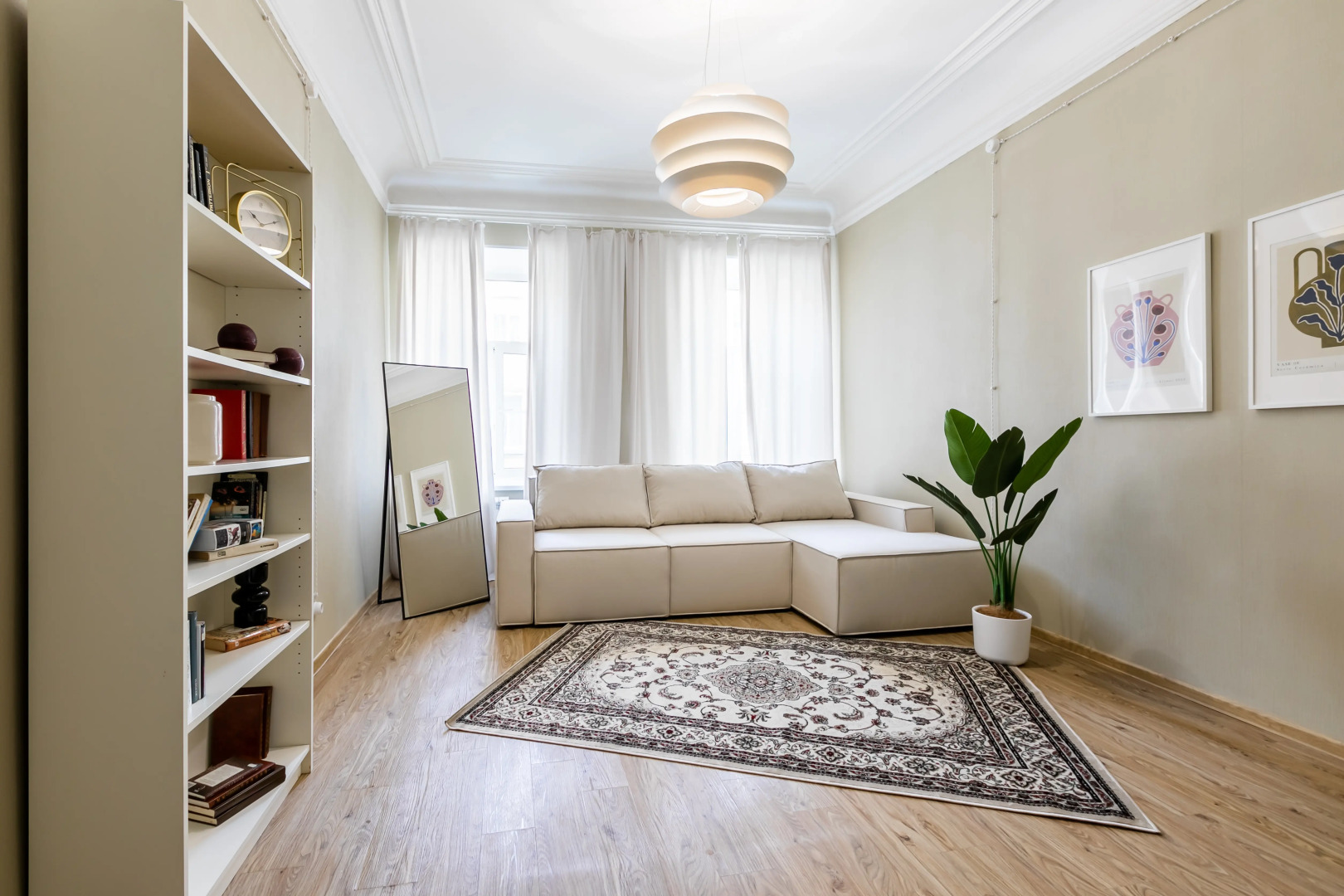 Квартира Светлая солнечная в центре города