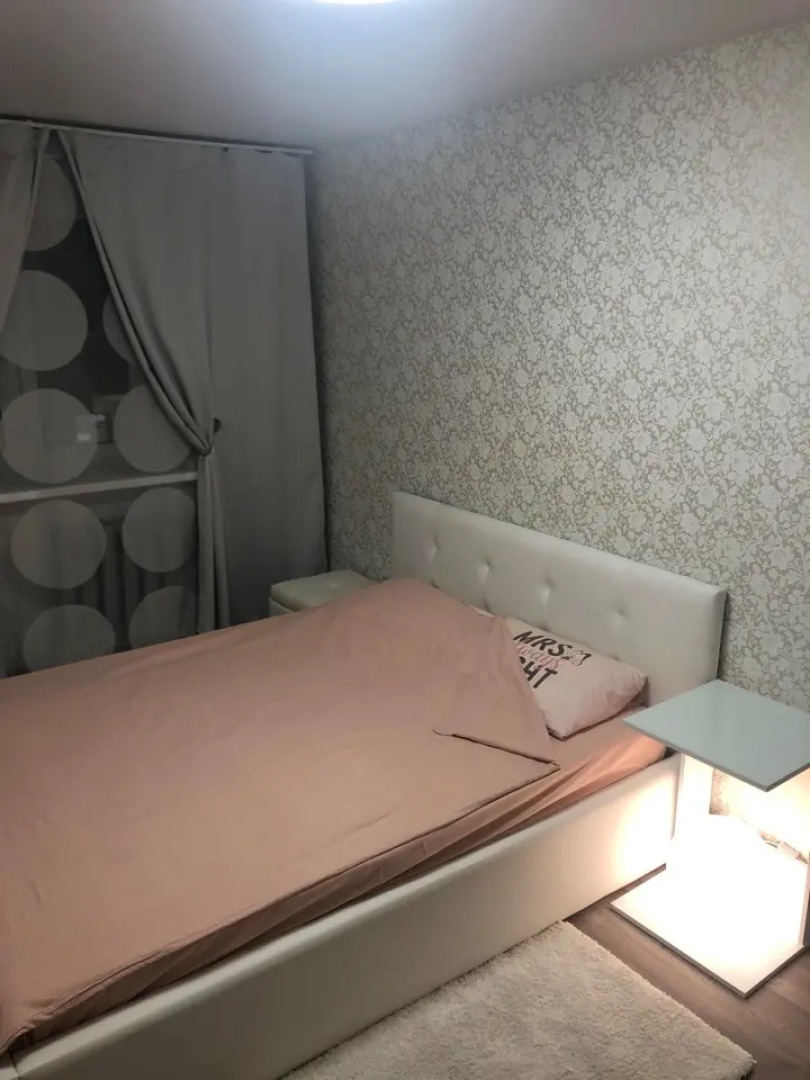 Квартира Двухкомнатная Квартира на Октябрьской 13