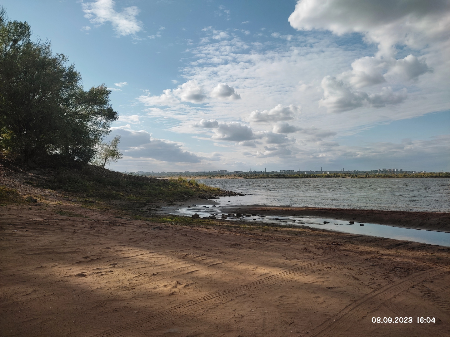 Апартаменты Sunny House VLG