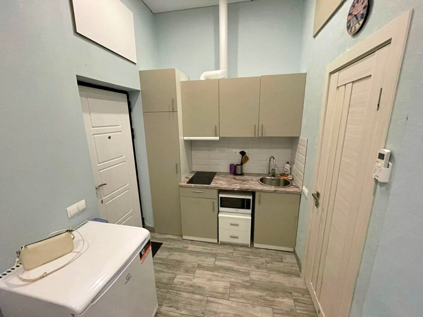 Апартаменты Шарден Кортъярд