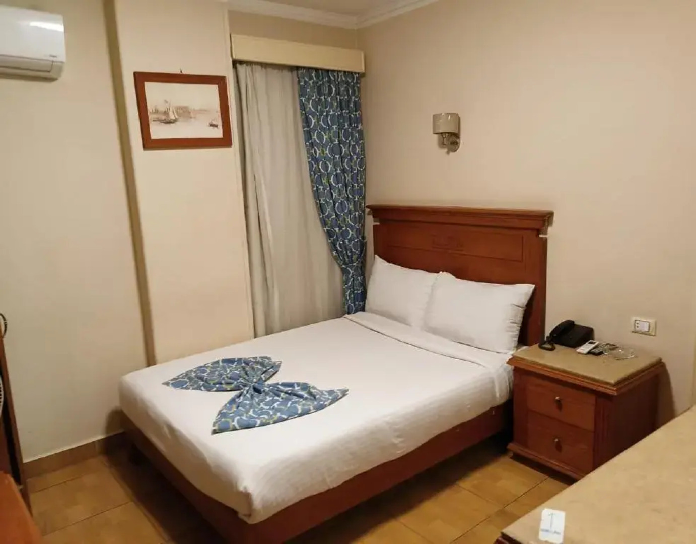 Отель Aura Inn Tiba Pyramids
