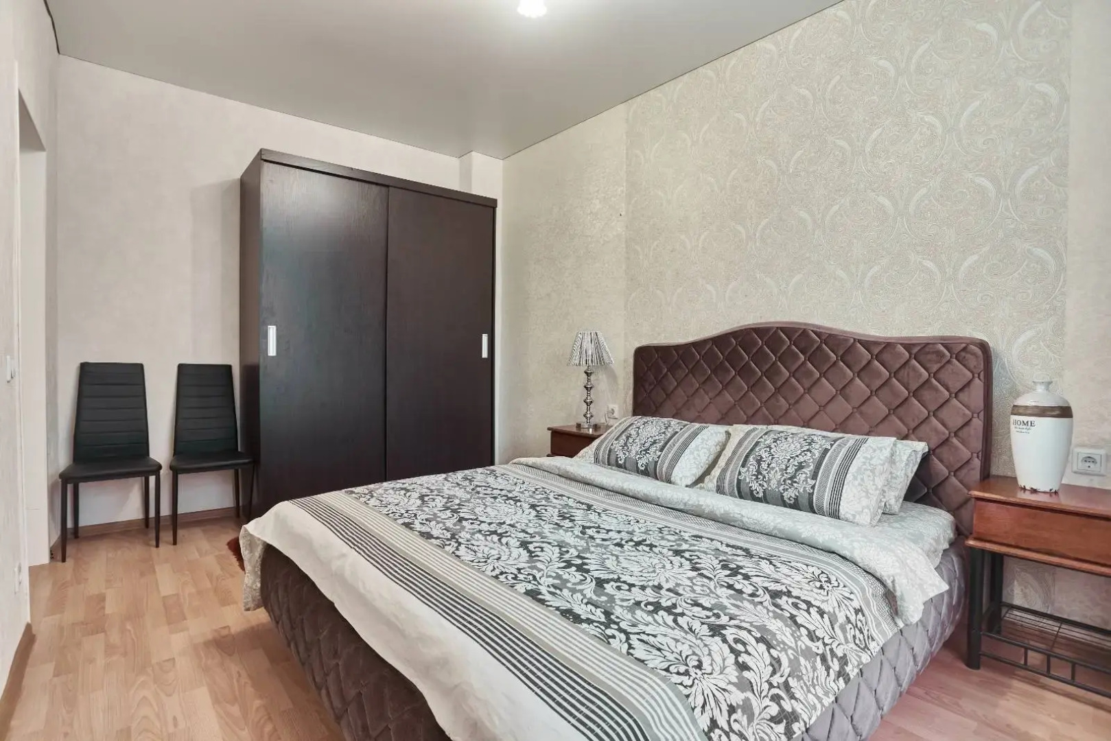 Апартаменты Центр Минска Карла Маркса 25