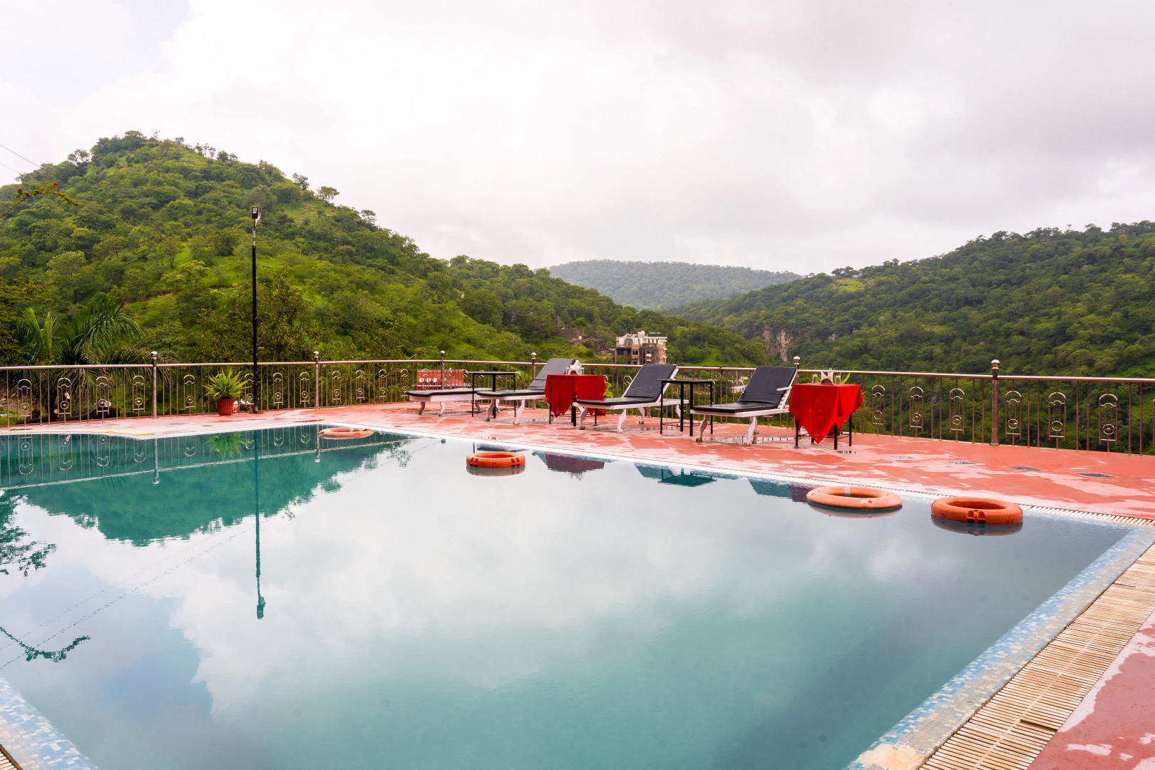Отель Tiger Valley Luxury Resort Kumbhalgarh