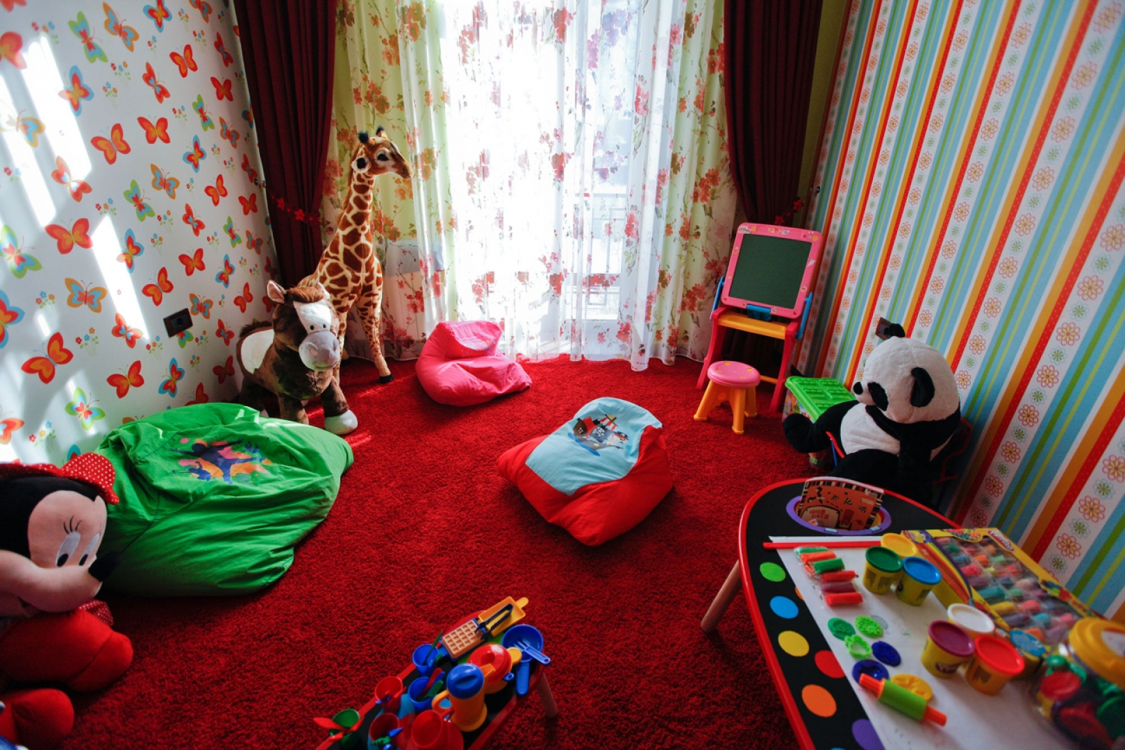 Курортный отель Elegant