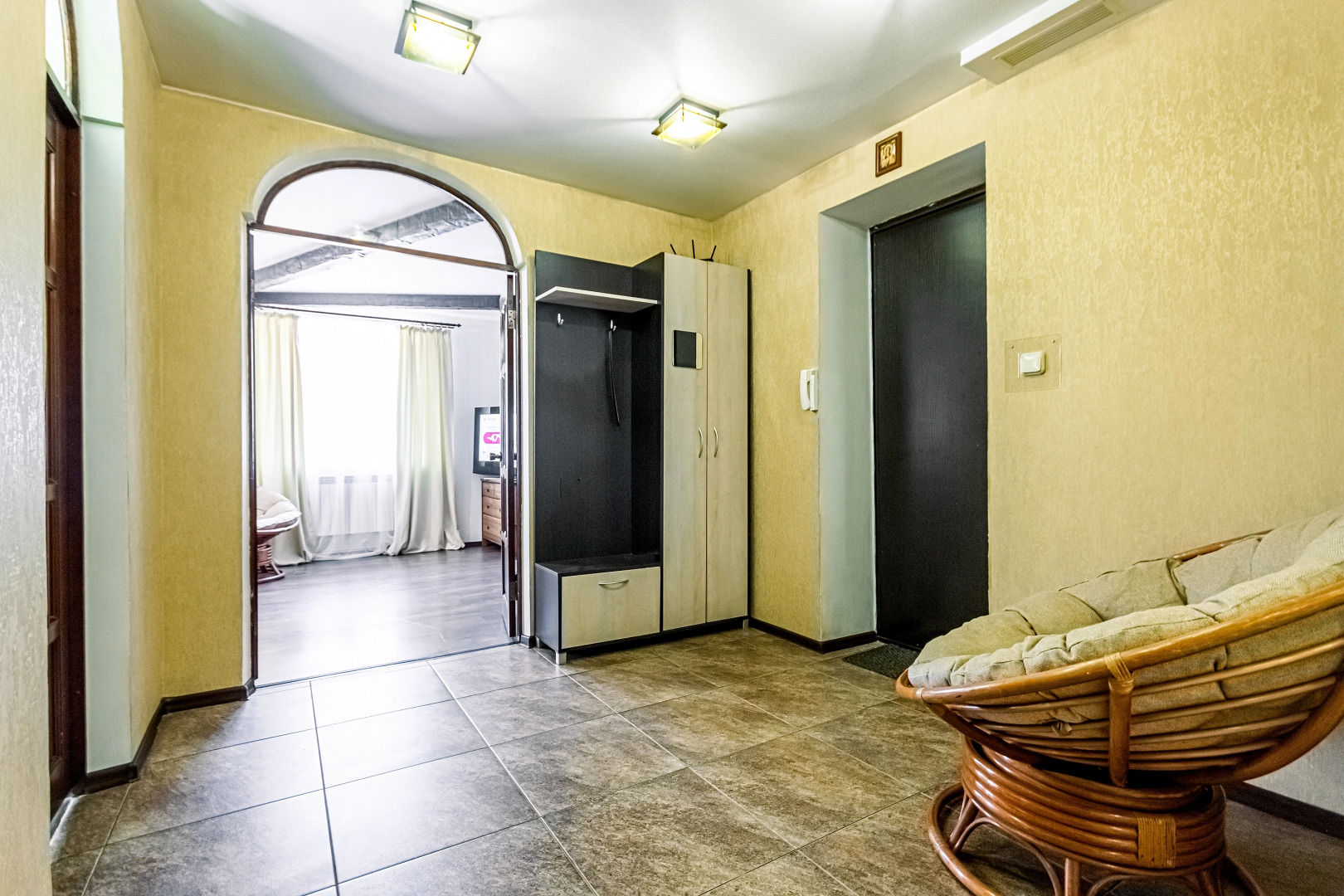 Квартира на Набережной