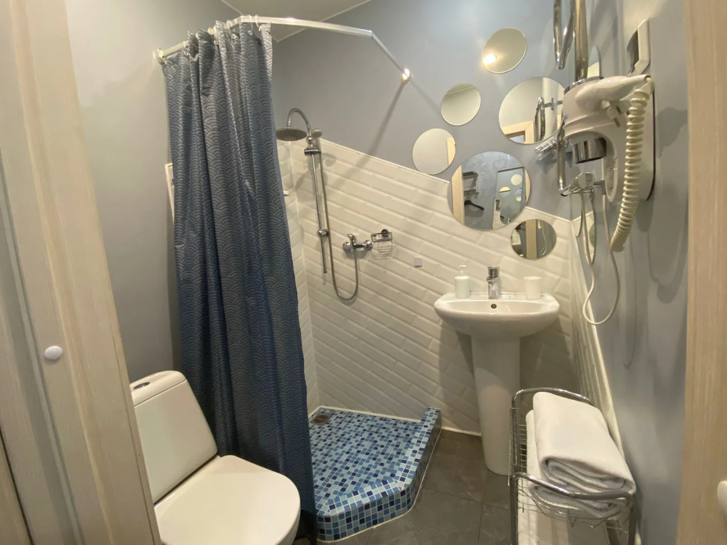 Hotel 812
