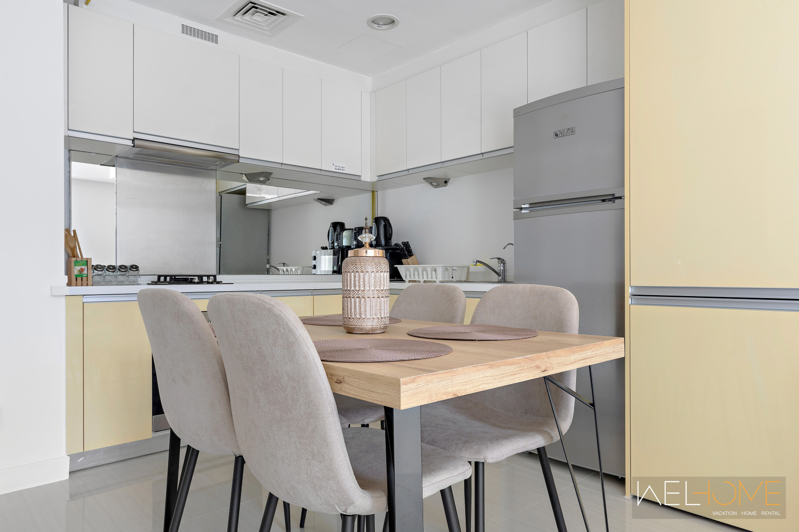 Апартаменты WelHome - Urban Oasis Apartment With Perfect View