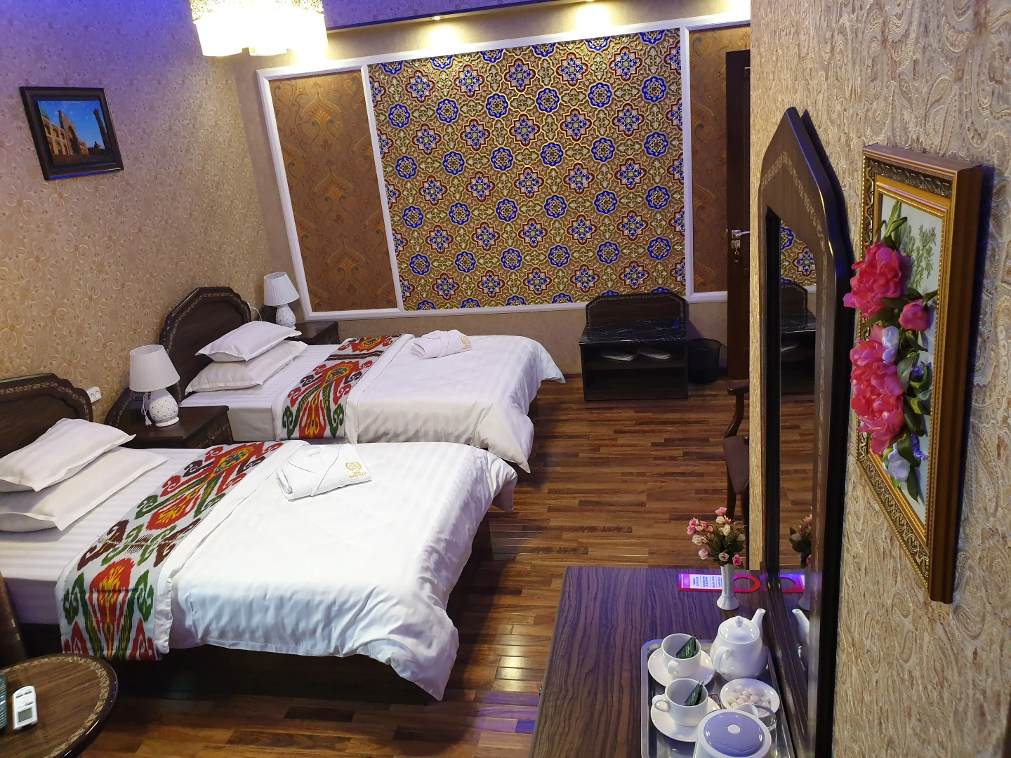 Отель Шарк Плаза