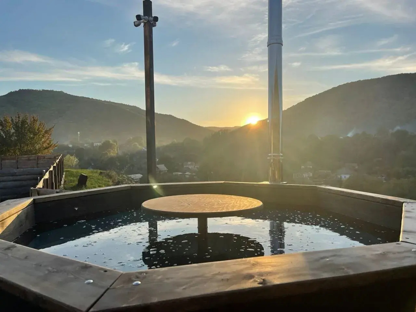 Частный дом с баней, бассейном и мангалом