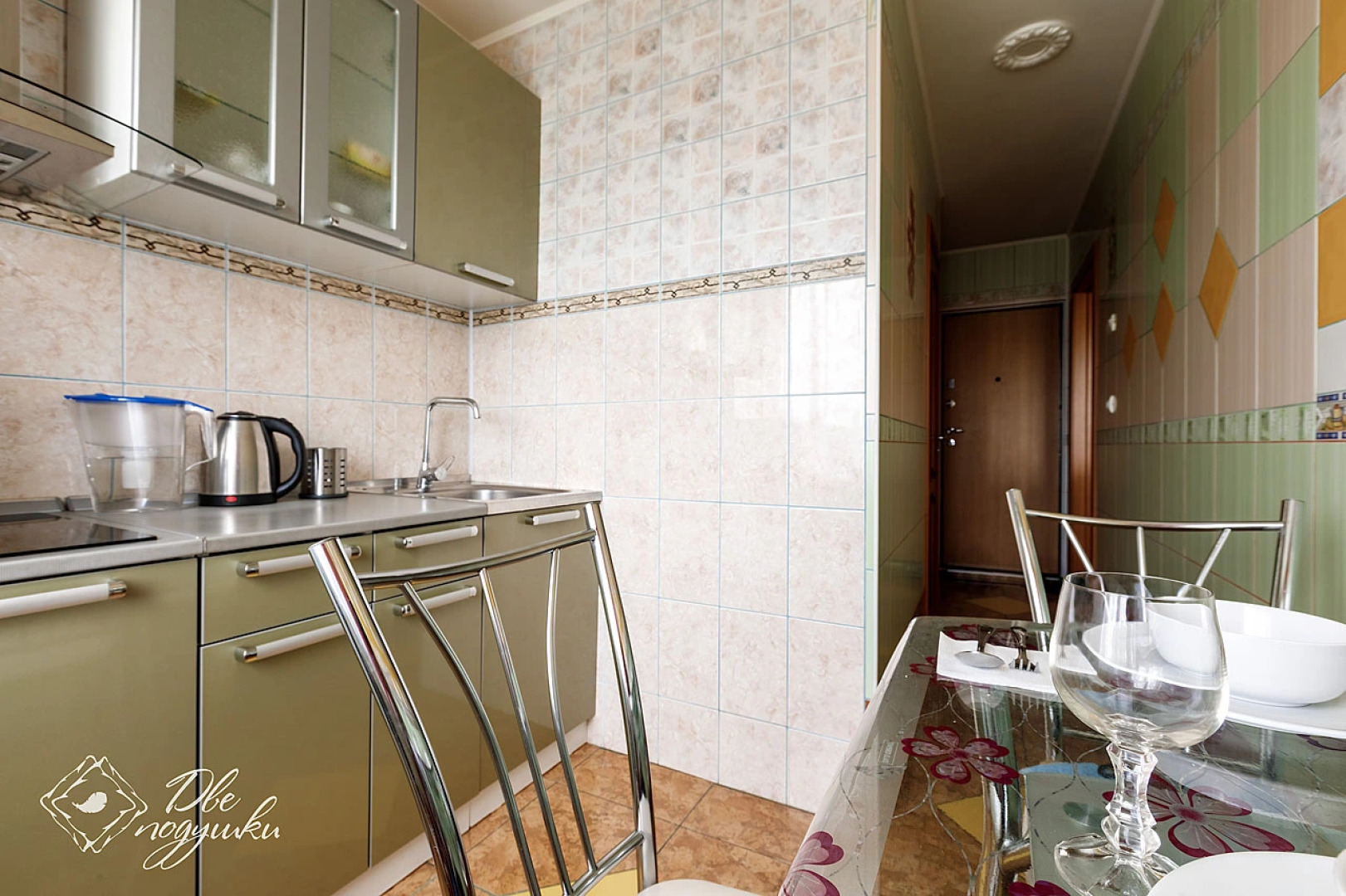 Квартира ДВЕ ПОДУШКИ 2+2 на Химиков, 17