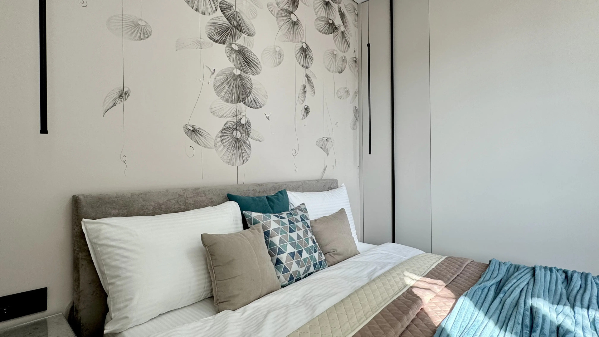 Апартаменты с балконом и видом на море  ЖК Фрукты 77 Я на Море