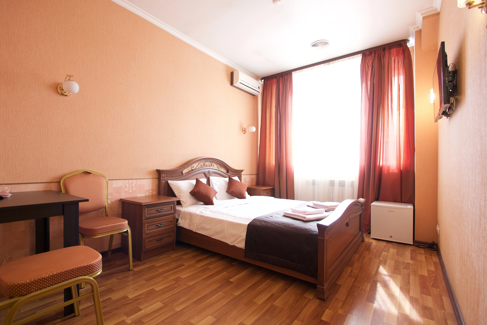 Отель Автодвор