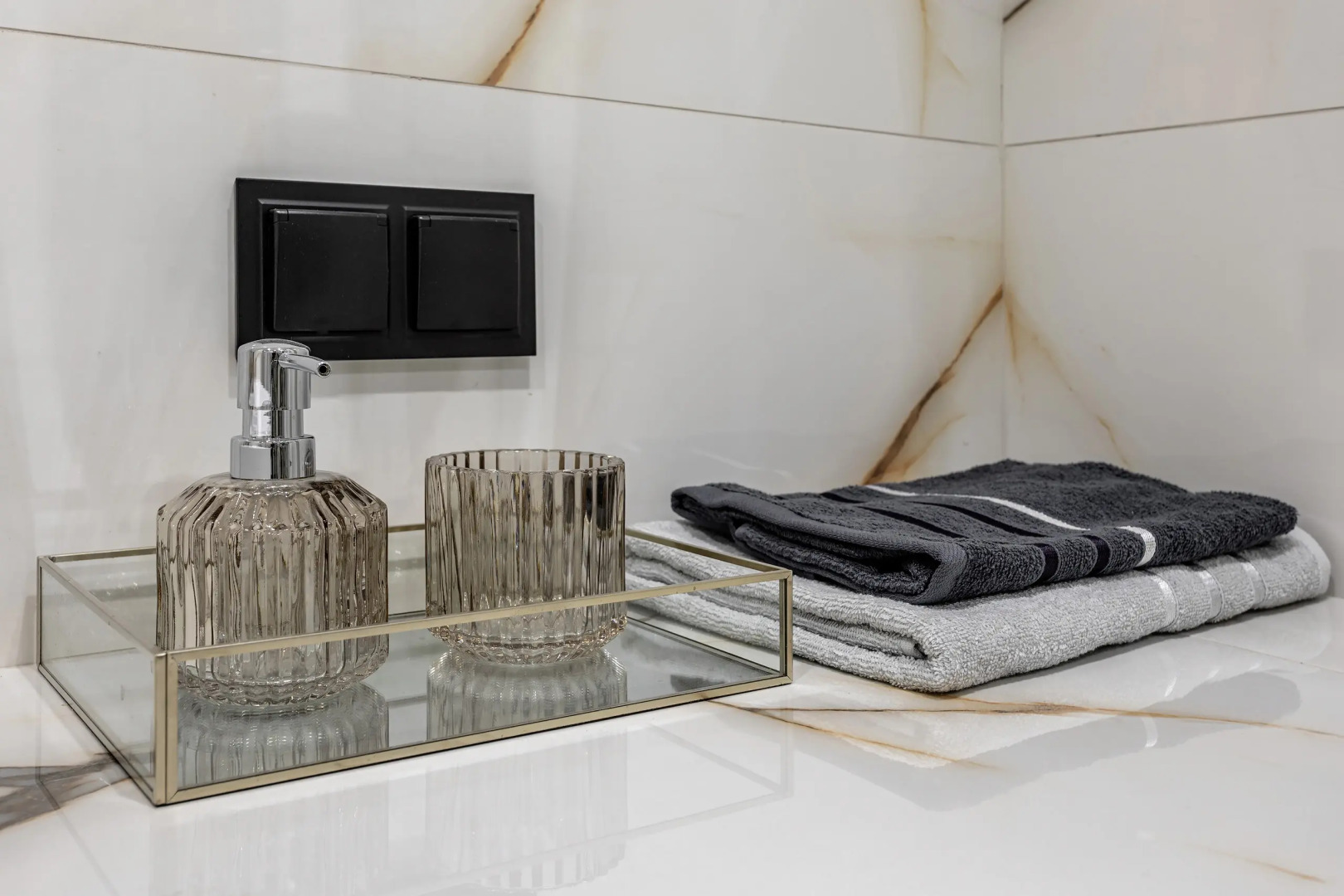 Апартаменты с Дизайнерским Ремонтом в Отличной Локации