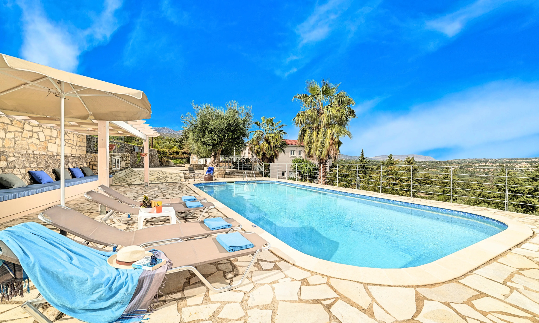 Вилла Chrysallis Heated Pool