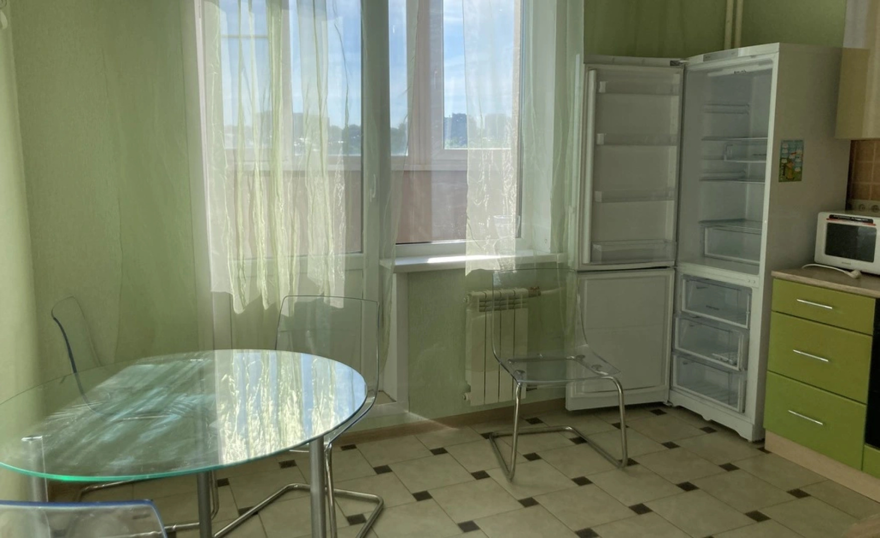 Апартаменты Вгости33 Семашко 8 Тихий центр