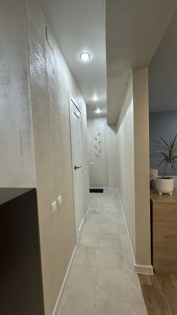 Квартира Просторная однокомнатная квартира - студия в центре города, тихий район