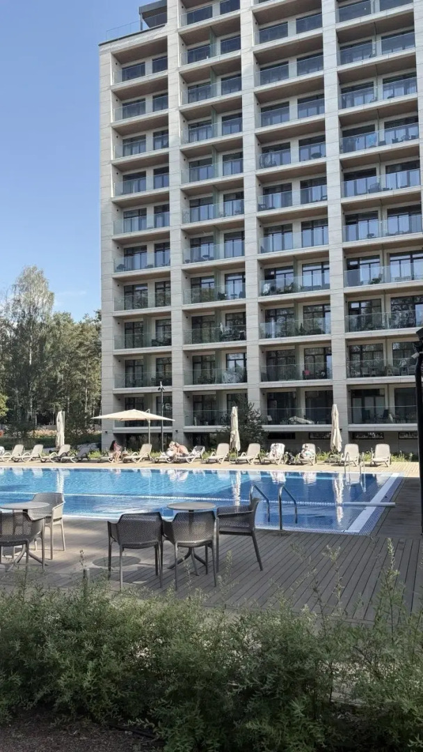 Апартаменты Уютная Студия с Видом на Бассейн и Залив 714