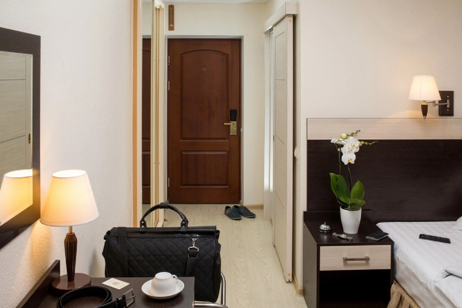 Отель Приморье