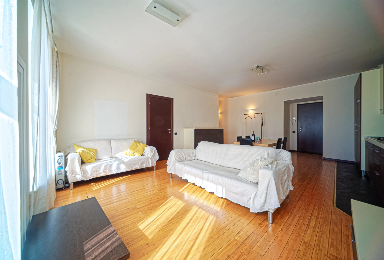 Апартаменты Двухкомнатная Квартира с Видом на Набережную