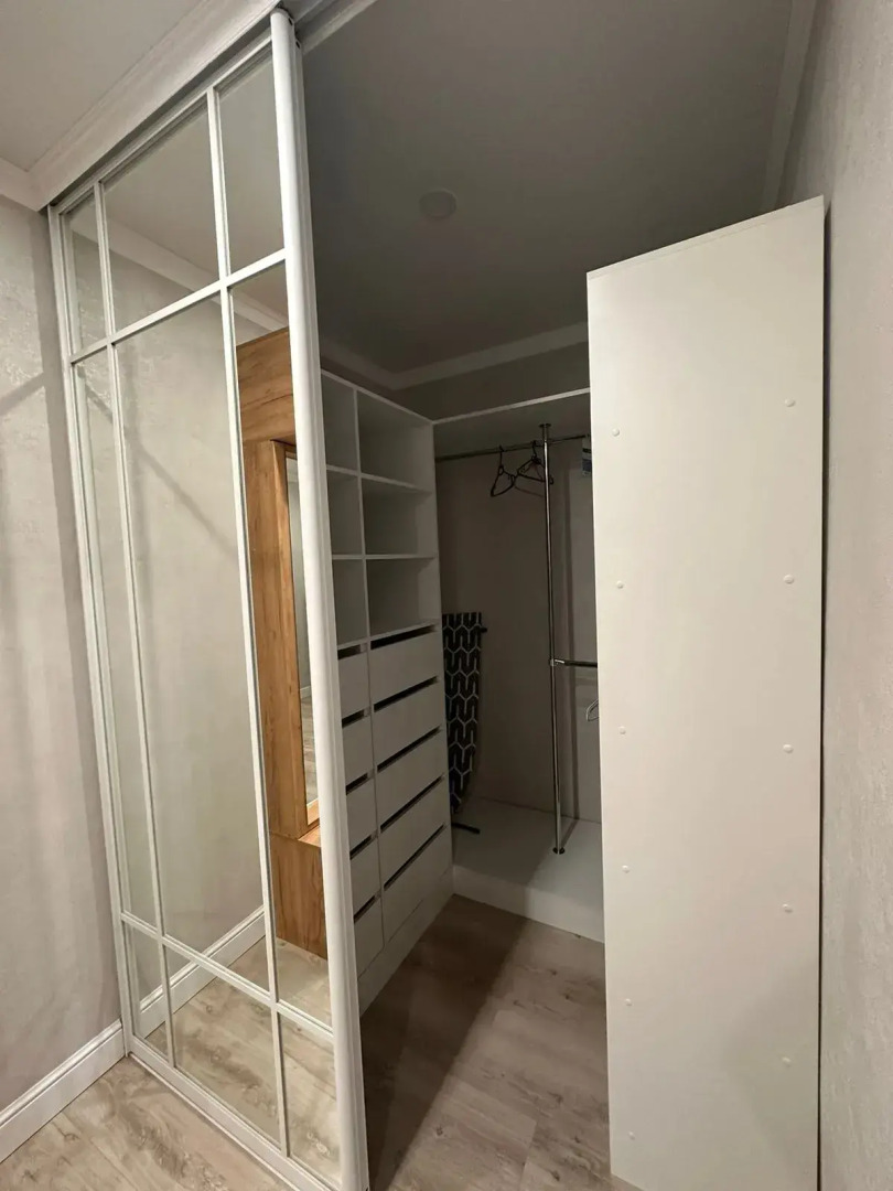 Квартира Стильная новая евродвушка рядом с Ривьерой