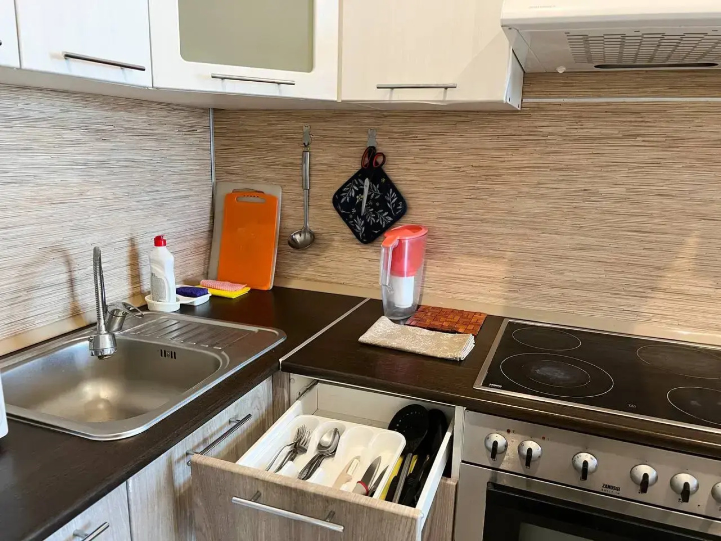 Na Ulitse Akademika Fortova Apartments	