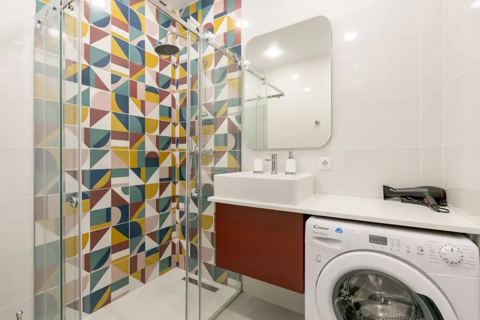 Квартира Happy на Карлсруэвской 2 1