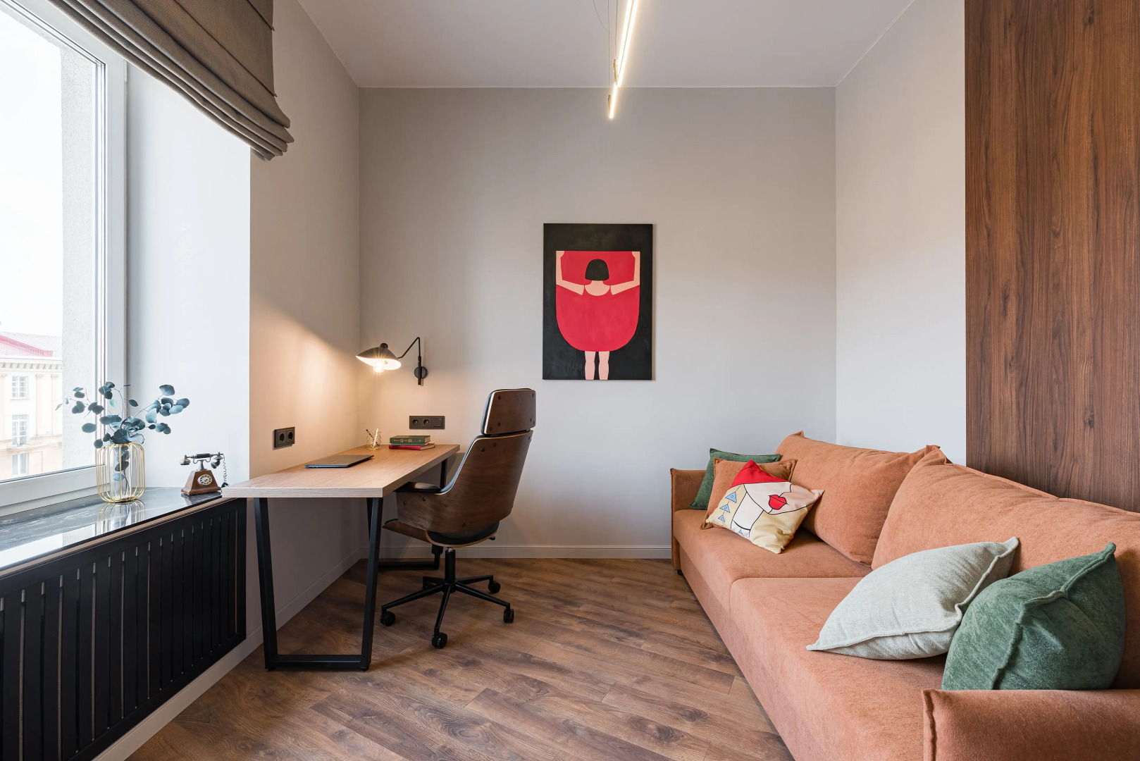 Апартаменты Сталинка после ремонта с видом на главный проспект Минска, крыши и закаты