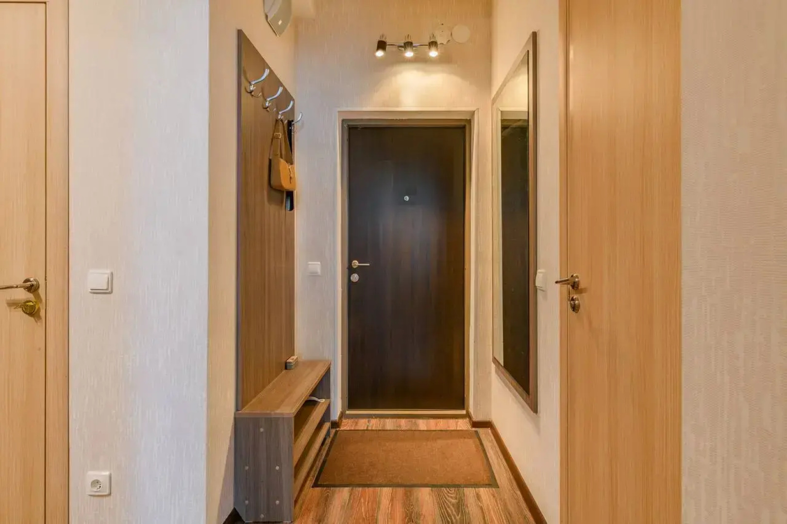 Апартаменты Эспофорум и Аэропорт