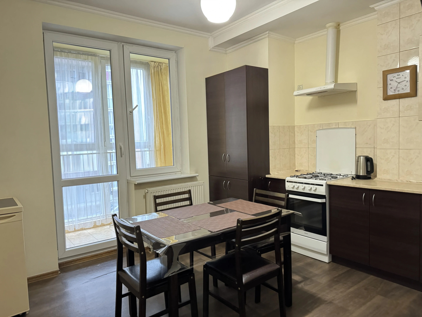 Апартаменты Большая двухкомнатная квартира