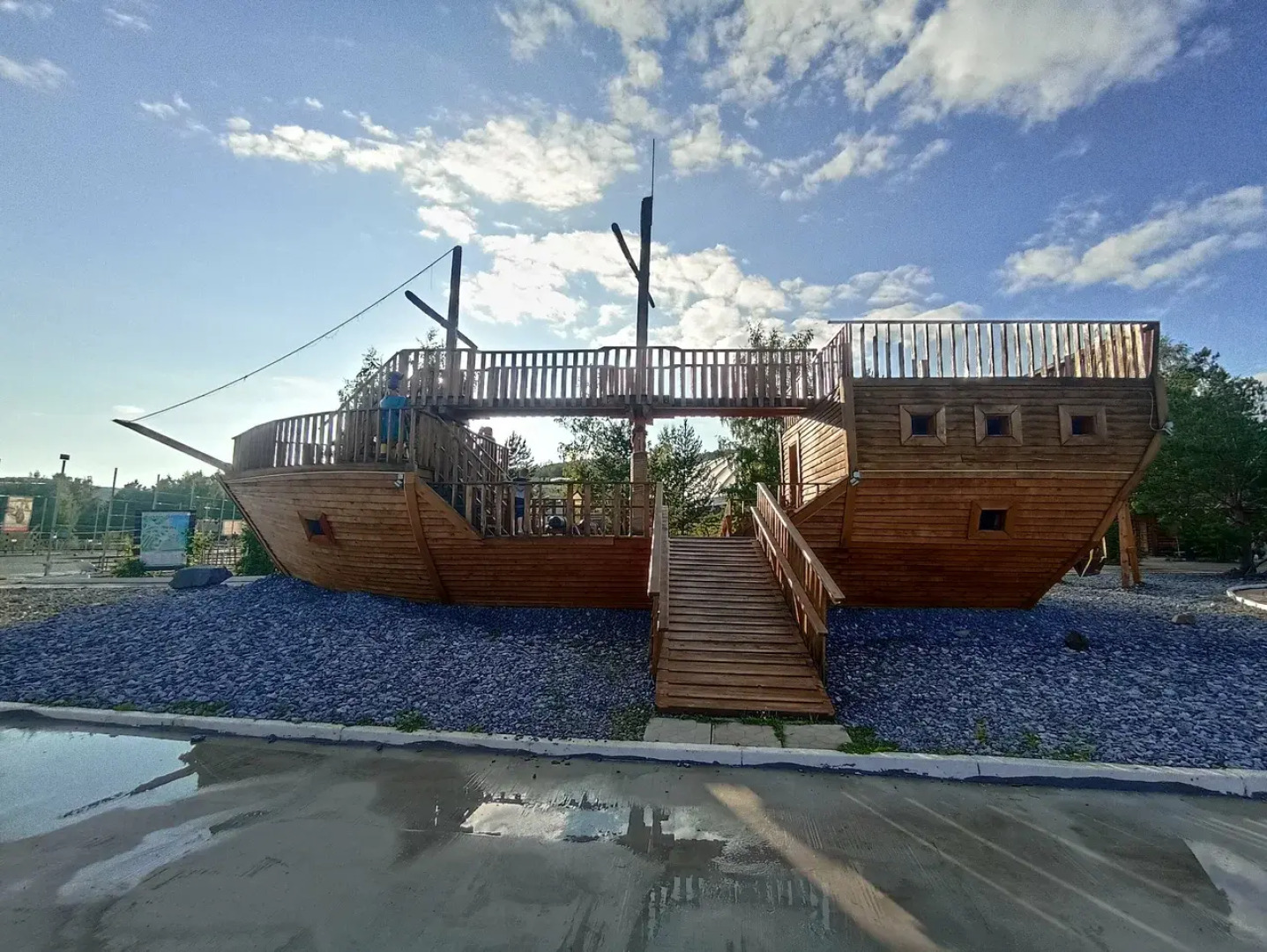 Отель Адмирал