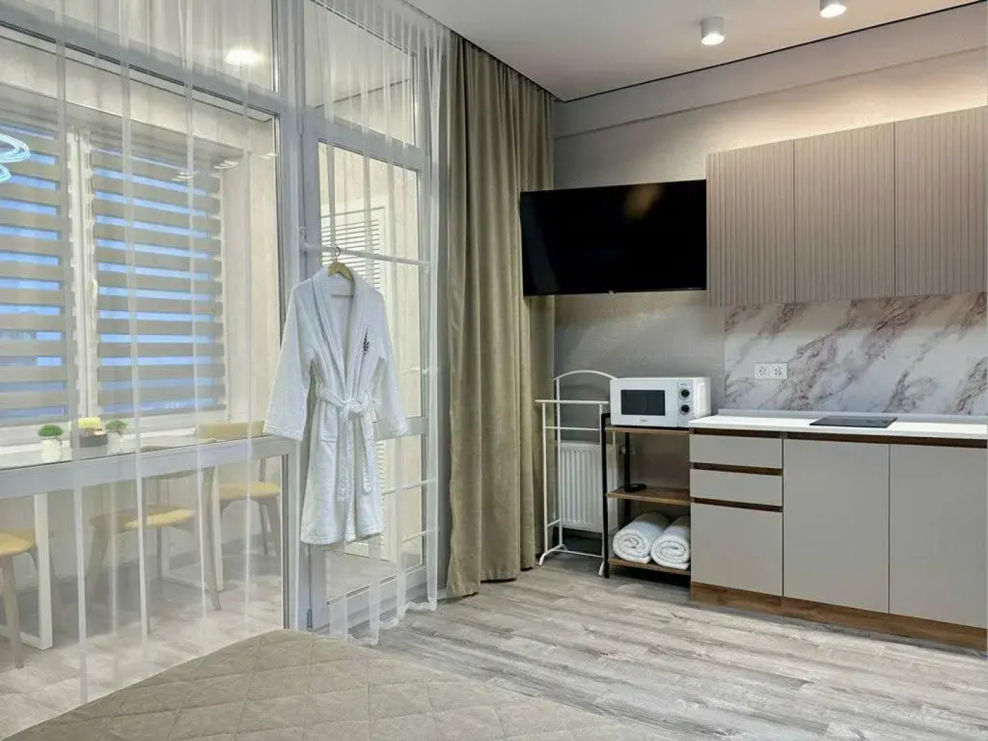 Квартира Живи Тут 89