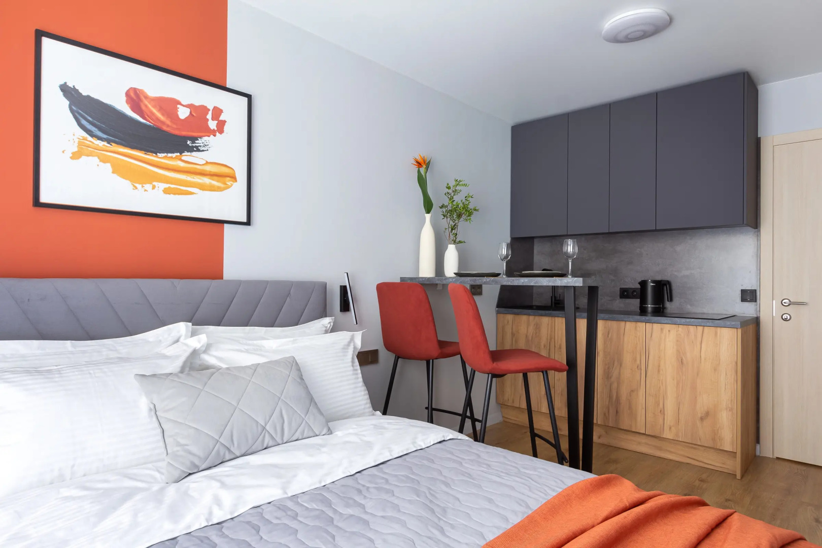 Апартаменты APARTMENTS & stories