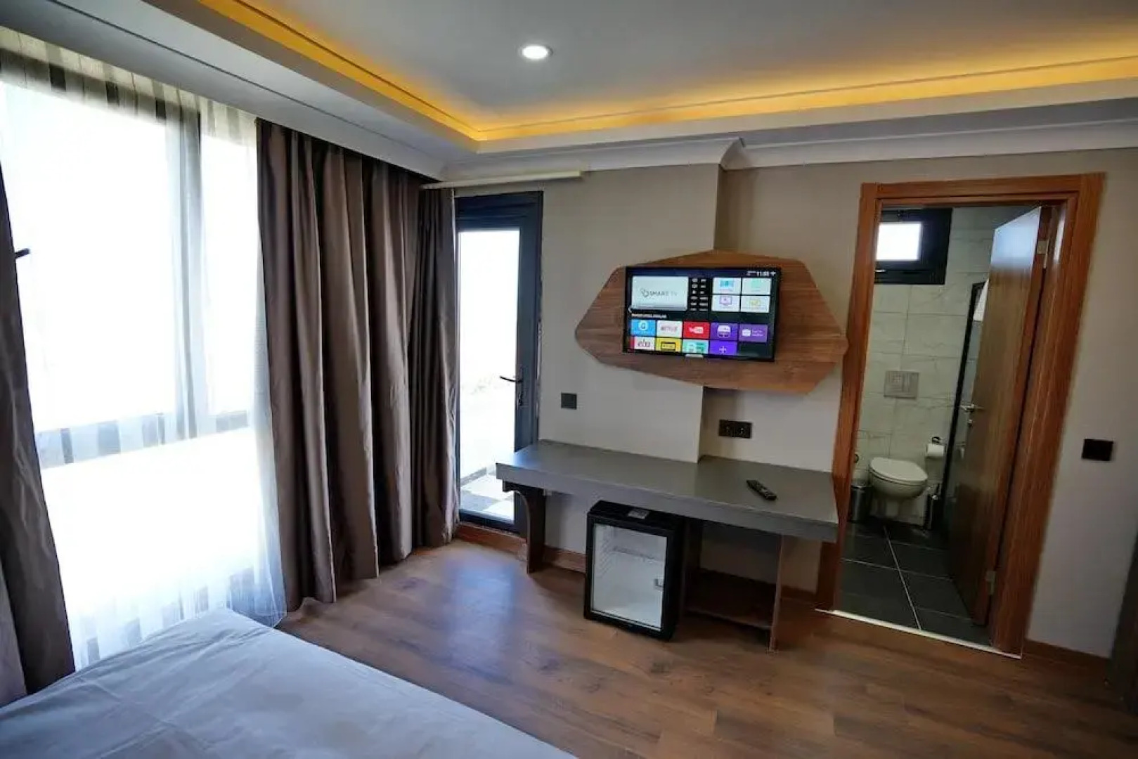 Shelton Airport Otel