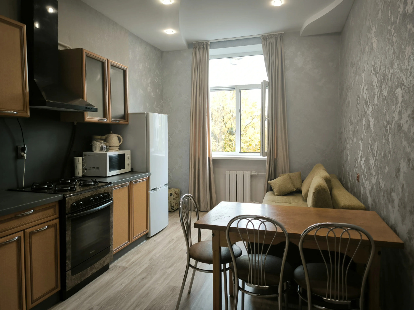 Квартира Пешеходная Зона Суперцентр Комсомольская 14