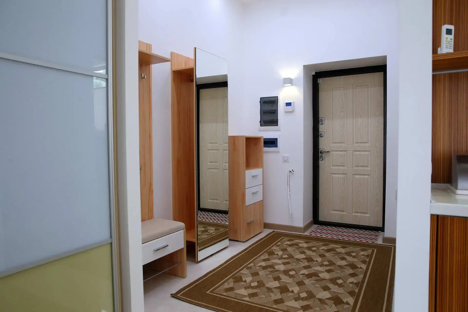 Жилые помещения Восток-Запад