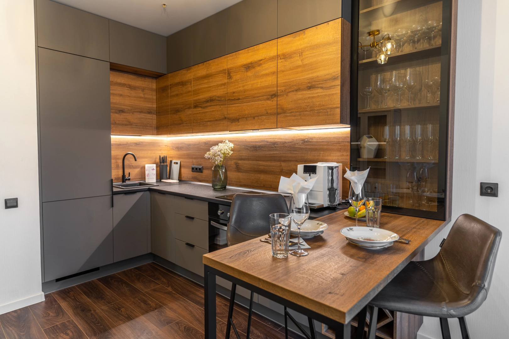 Апартаменты VKOMFORTE на улице Парфеновская