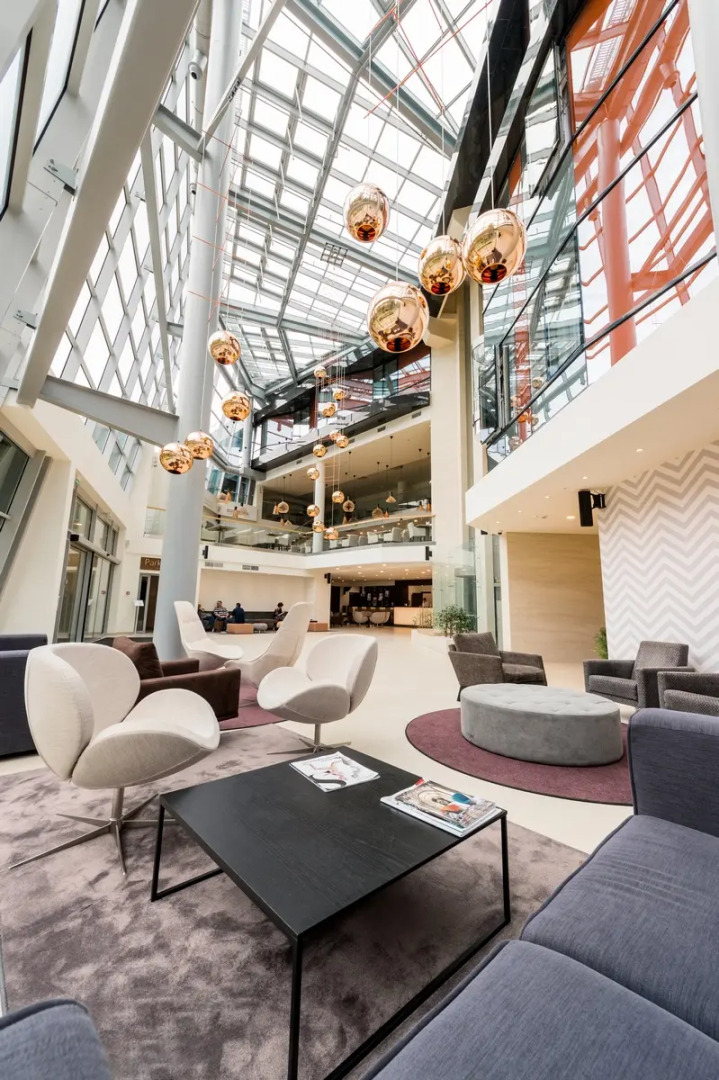 Parklane Resort and Spa