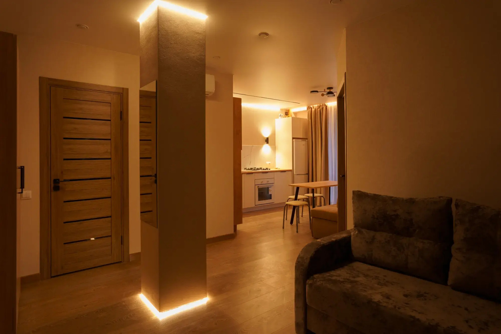 Квартира Right Room двухкомнатные люкс на Знаменская 7а/113