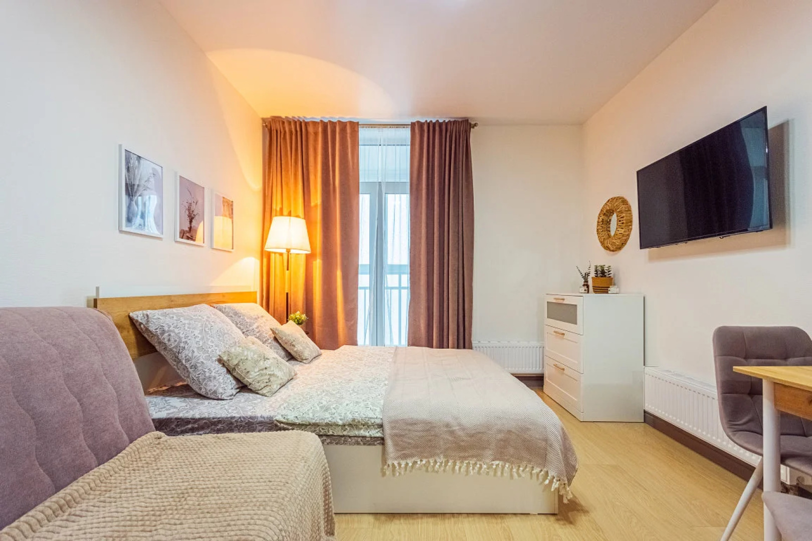 Квартира Сеть Апартаментов ЧемодаНН на 6 этаже с Красивым Видом